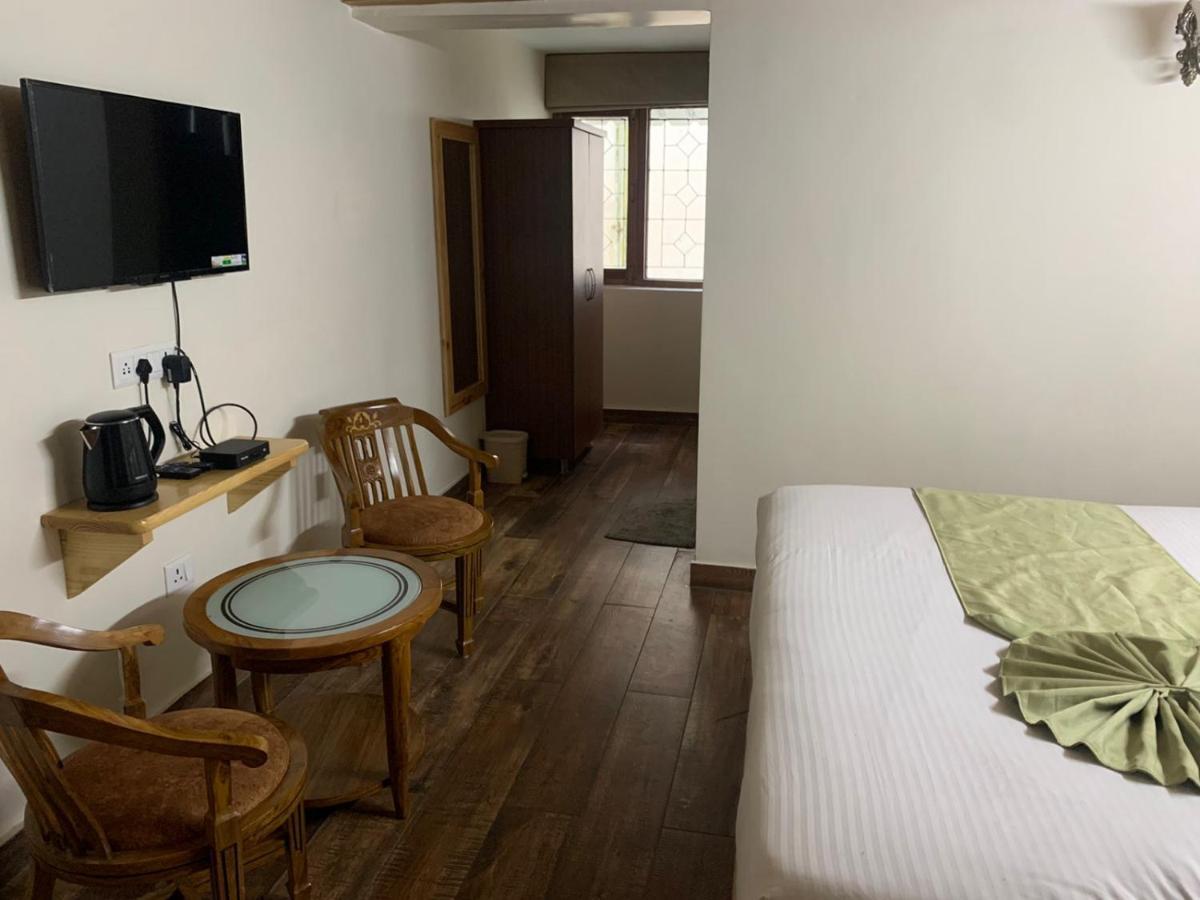 Отель The Kumaon Retreat Найнитал Экстерьер фото